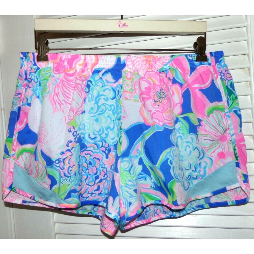 Lilly Pulitzer Women's Floral Shorts - Blue and Pink